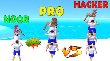 I Am the Queen Battle - NOOB vs. PRO vs. HACKER