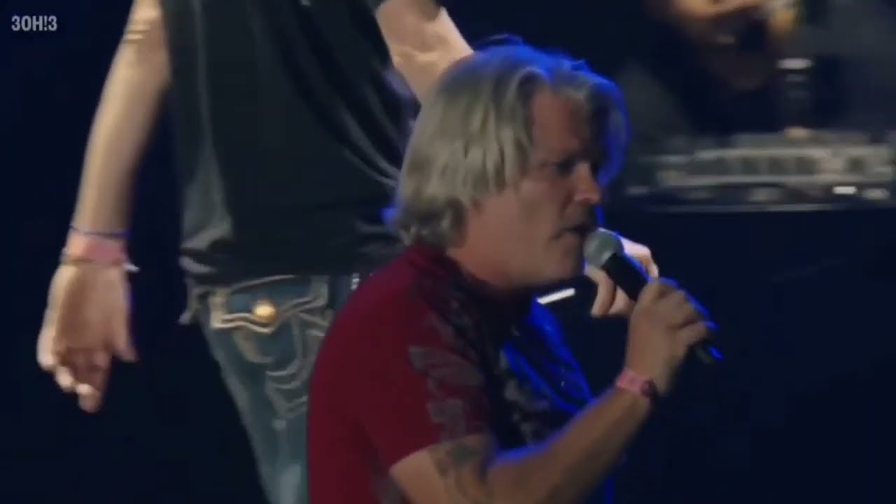 3OH!3 - STARSTRUKK / Touchin' On My / Don't Trust Me (live) (festival record)