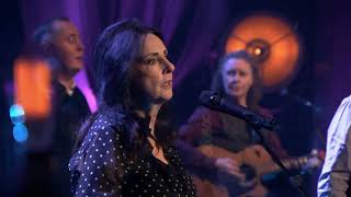 Clann Mhic Ruairí &amp; Moya Brennan &quot;Méilte Cheann Dubhrán&quot;