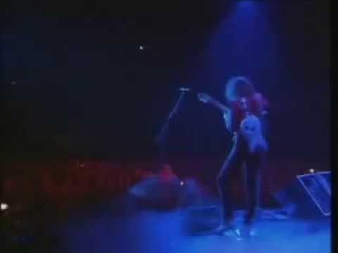 Dreaming (Tell Me)Yngwie Malmsteen