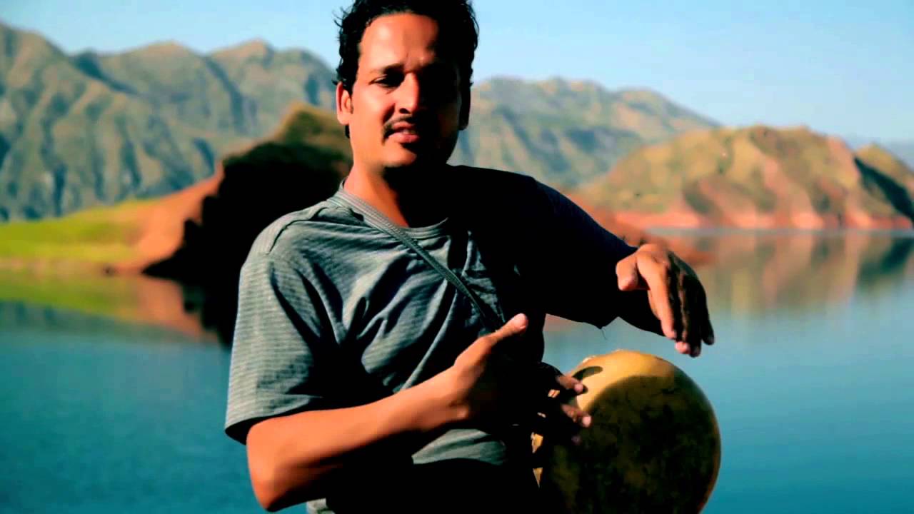 Ajmal Zahin - Nazanin Qataghani Official Video Clip 2014 - YouTube
