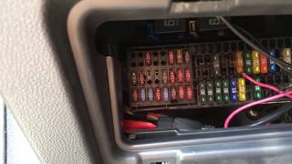 Replacing FUSE for License Plate Light Bulb VW Jetta 2011-2016 (MK6)