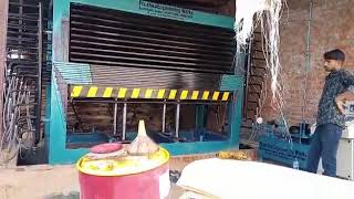 Hydraulic core dry paress