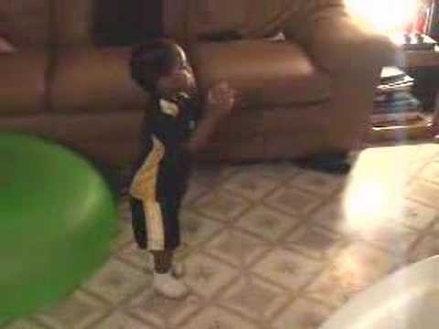 2 year old Maurice Watts Jr doing the choreography to the Temptations "Ain't Too Proud To Beg".