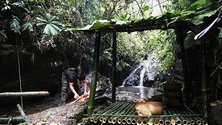 Bamboo Overnight Shelter, Stream Fishing, Catch and Cook: Survival Alone EP.261