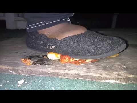 Flats walkover pizza