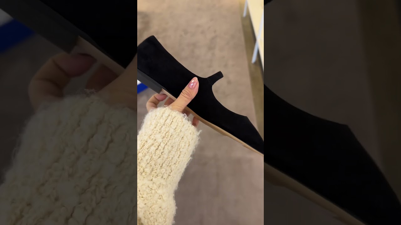 Stuart weitzman Dazzle Flat