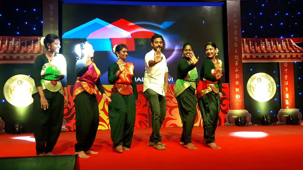 Jimikki kammal song actor Aari performance  
Government Medical College Chengalpattu