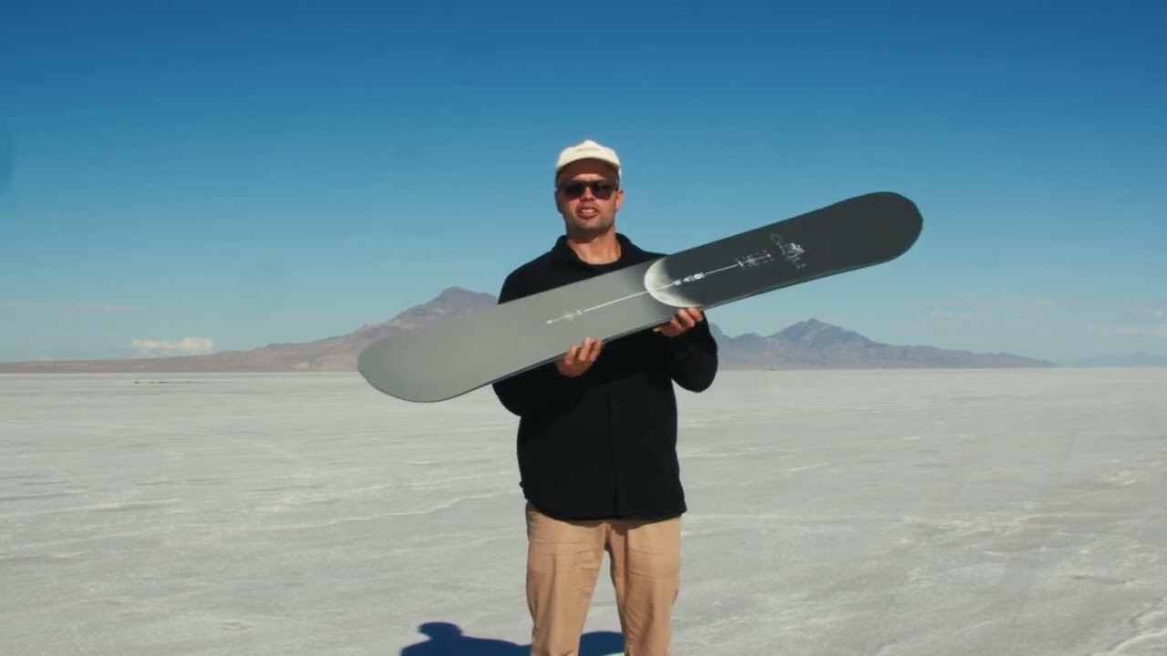 The 2026 Nitro Victoria Women's Snowboard - Your First Class Ride