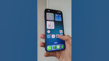 One handed mode on iPhone  #techtok #smartphone #iphonesolutions #iphonetips #techtutorial #tips