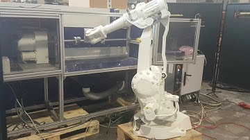 Robot industrial ABB IRB 2400 control IRC5 M2004