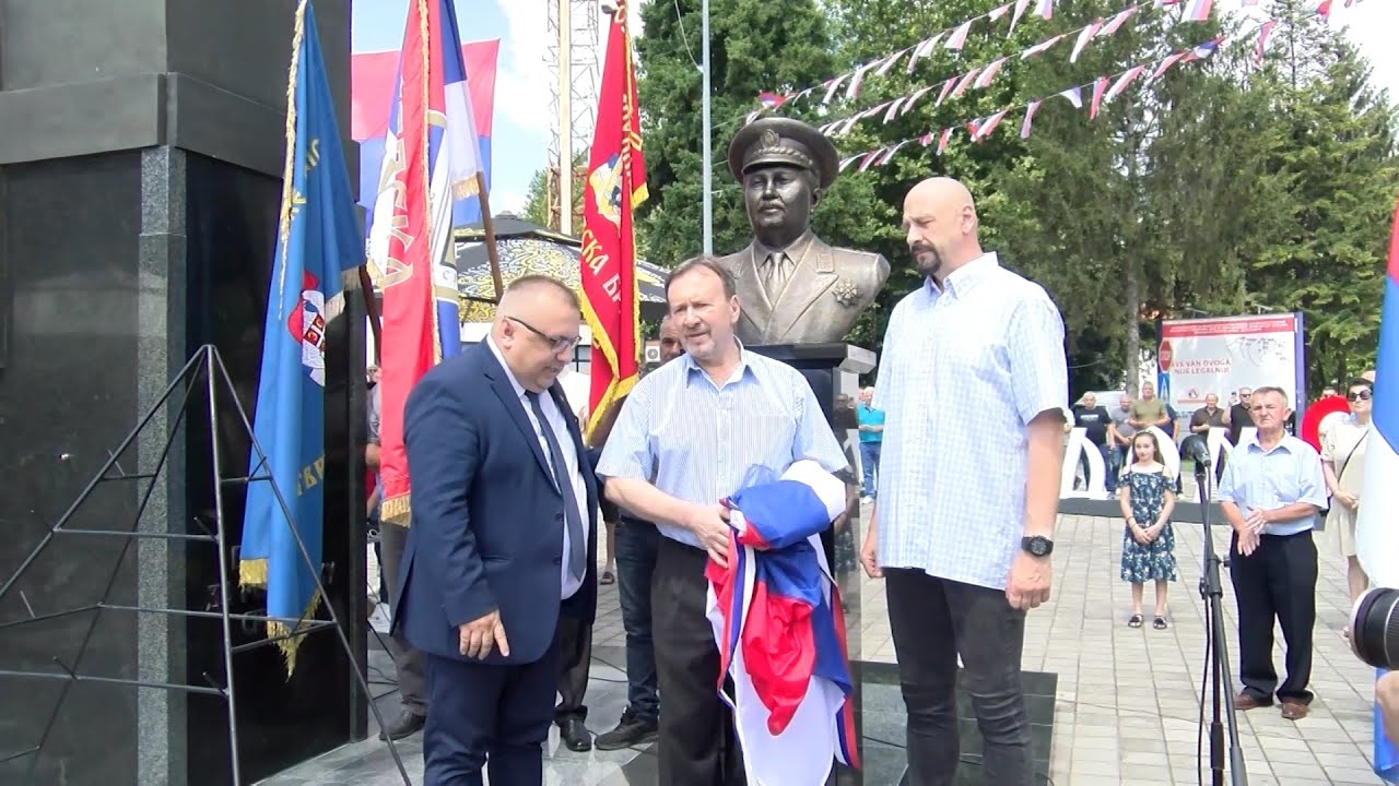 Dan opštine Modriča: Otkrivena bista generalu Novici Simiću 28. 06. 2024.