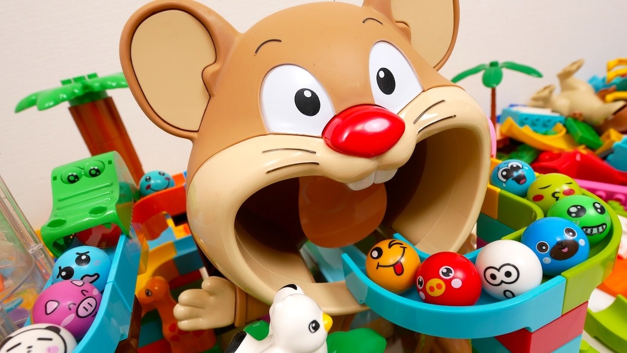 Building Blocks Marble Run ! The Big and Funny Mouse Course. - YouTube