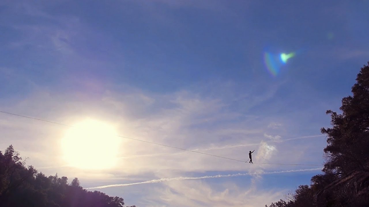 EpicTV — Lines in the Sky