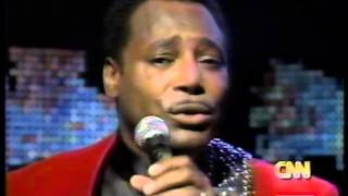 George Benson  -  &quot; Holdin On &quot;  CNN  w/ Larry King 1996