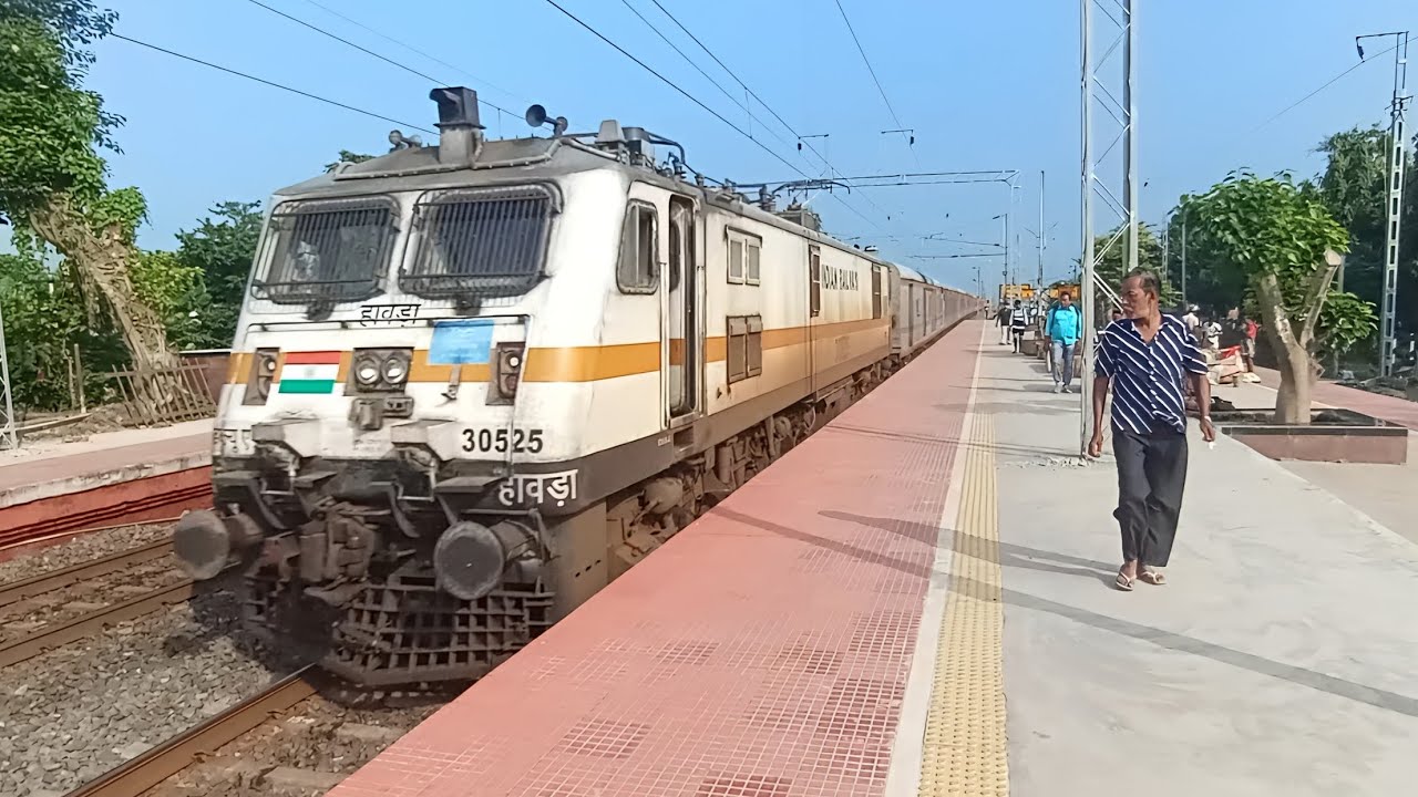 HOWRAH RAJDHANI EXPRESS JAMMU TAWI EXPRESS AT FLAT 130 KMPH SPEED 
