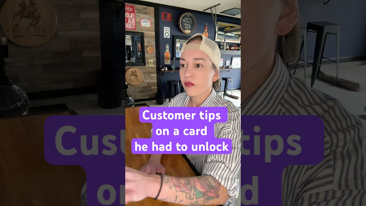 When customers tip on a card they had to unlock #bartender #declinedcard #serviceindustry