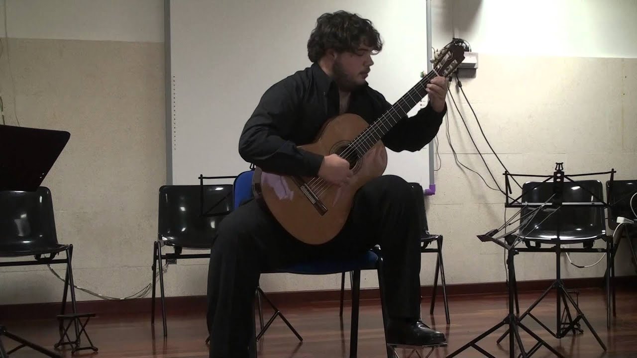 Canción Caroreña - Rodrigo Riera. Josué Padrón Luis, Guitar - YouTube