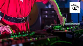 Tracklistings Mixtape #389 (2019.07.17) :  Romance Disaster