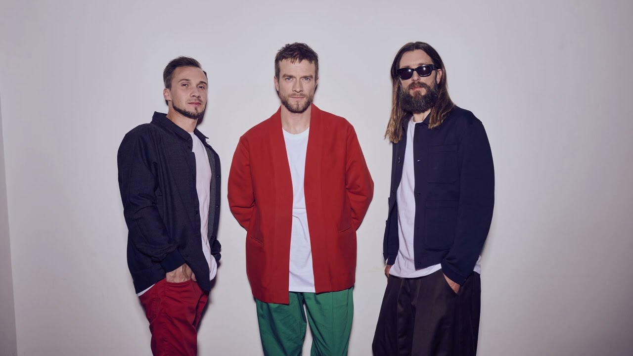 Proper Heat  - Love Becomes Alive