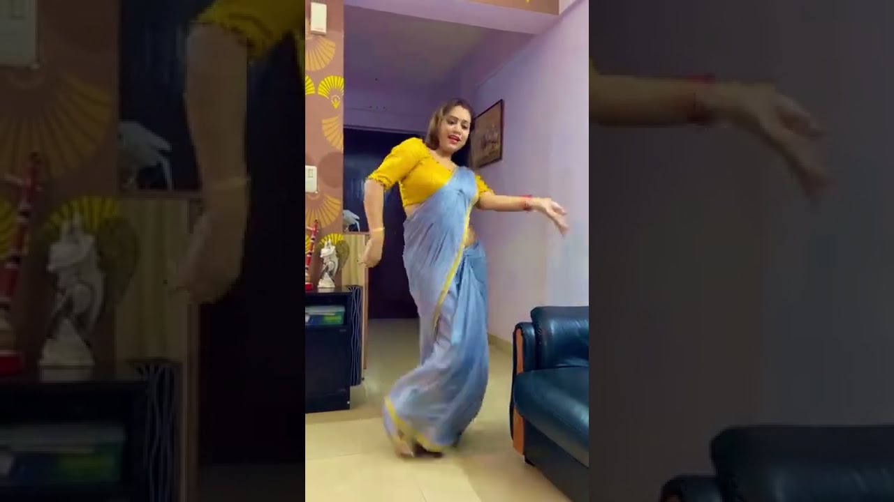 hot saree || meera dance || hot saree dance || hot vigo || takatak