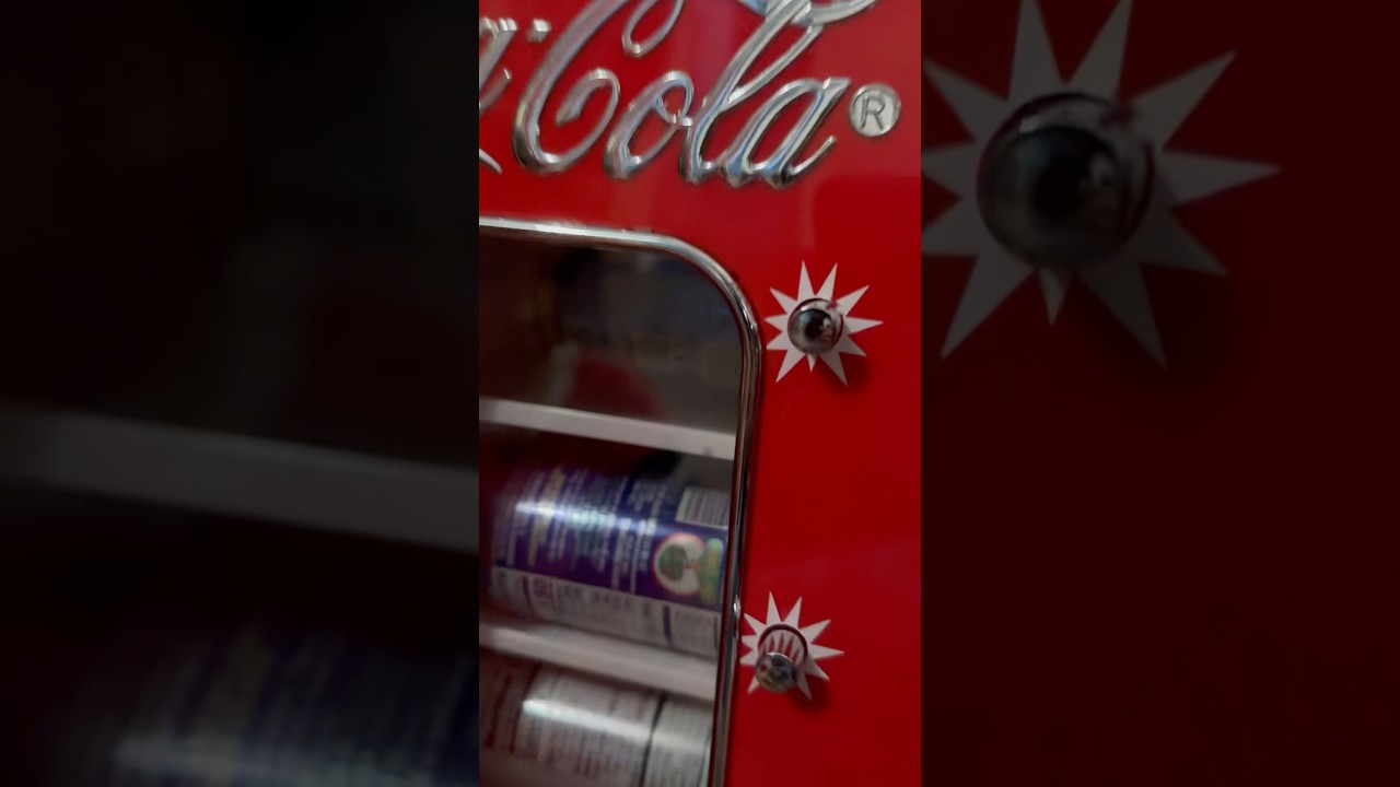 Mini Coca-Cola Vending Machine