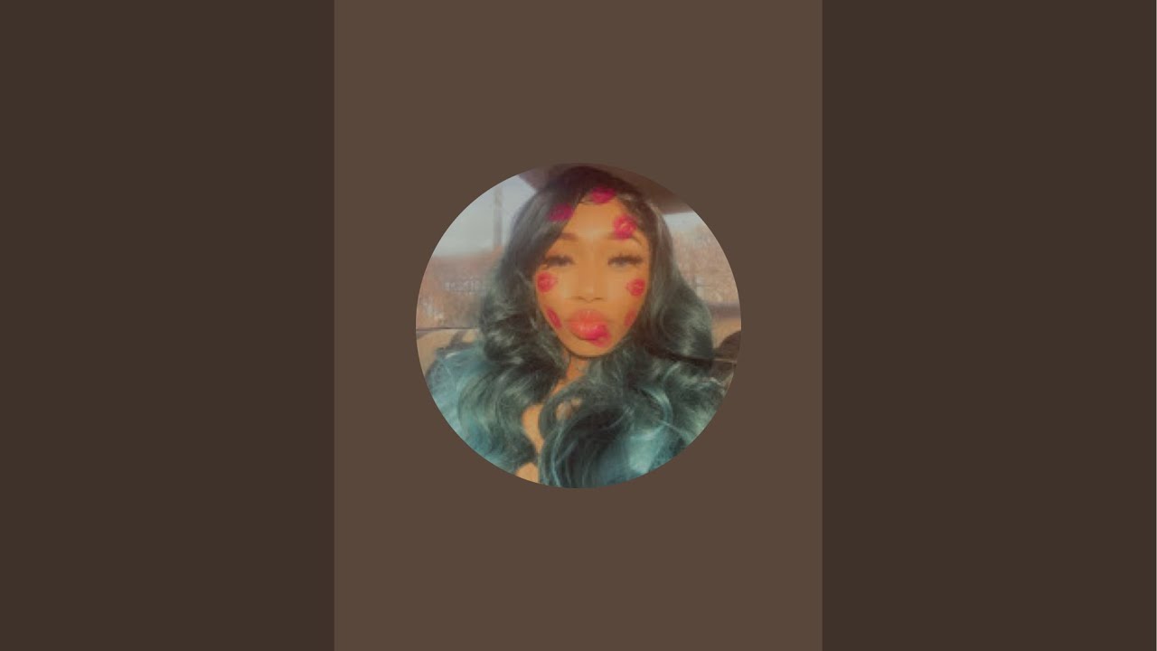 ☆ItsssReallyHer is live! Reviewing McDonalds 🍔 McDoubles 👀👅