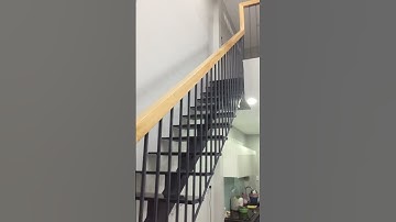 Cầu thang xương cá cho nhà gác lửng