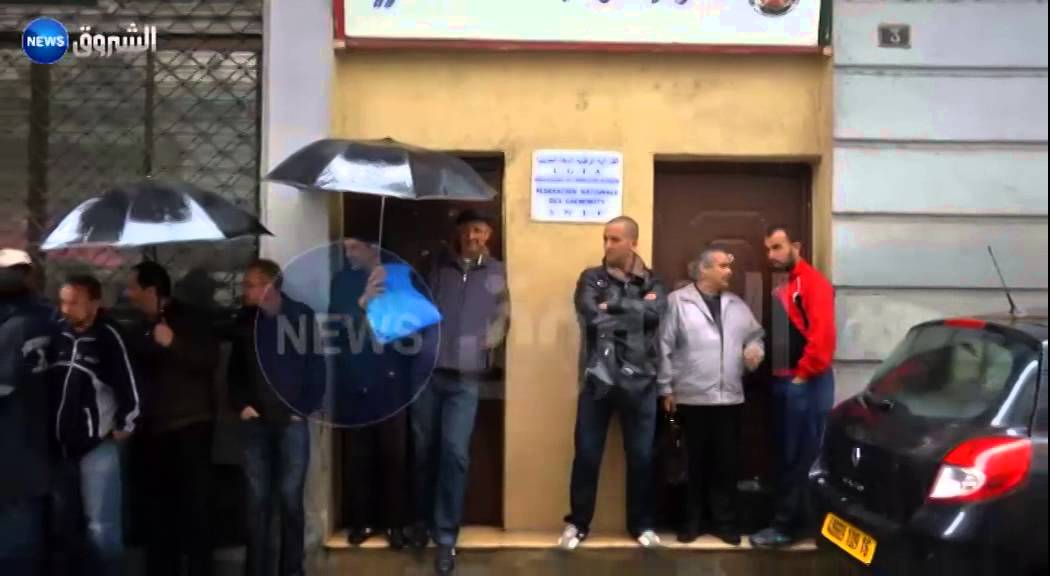 11 ألف عامل في السكك الحديدية يطالبون برأس رئيس الفدرالية