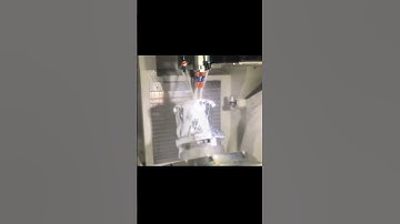 Five-axis machining of large aluminum alloy precision parts  #cnc #manufacturing #cncmachining