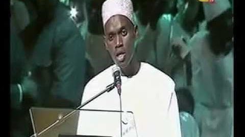 وغلقت الأبواب وقالت هيت لك القارئ السنغالي هادي محمد عبد العزيز توري