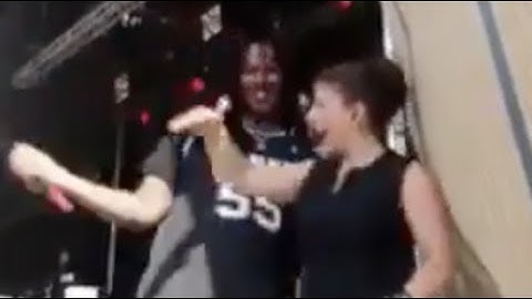 Waka Flocka Dances with the Sign Language Interpreter