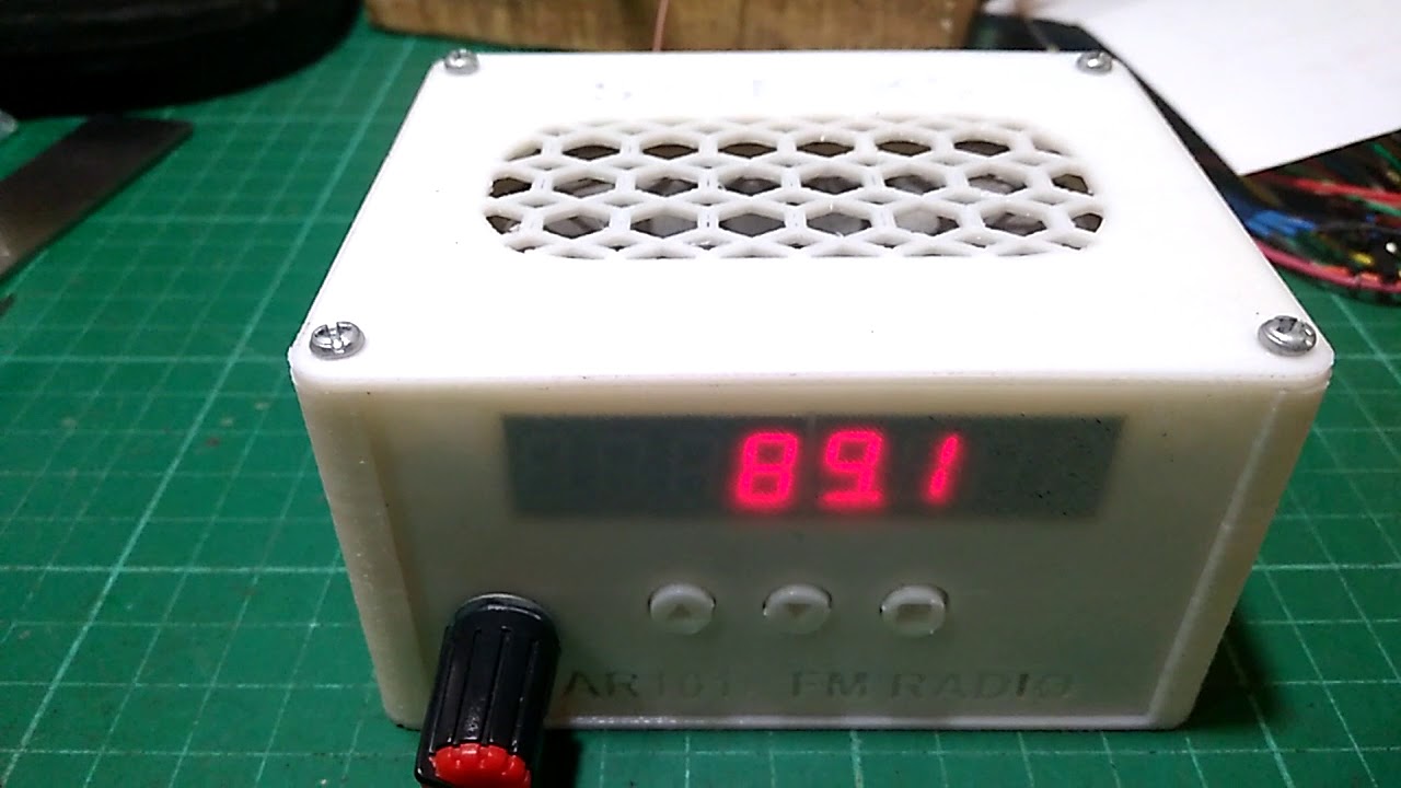 PIC16F1847 and AR1010 based FM radio Receiver YouTube