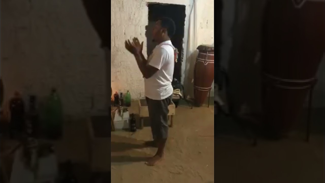 Chegada forte de pai Cipriano em terra