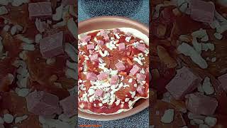 Deep Dish Pepperoni Pizza with Ham and Cheese shorts tortillapizza