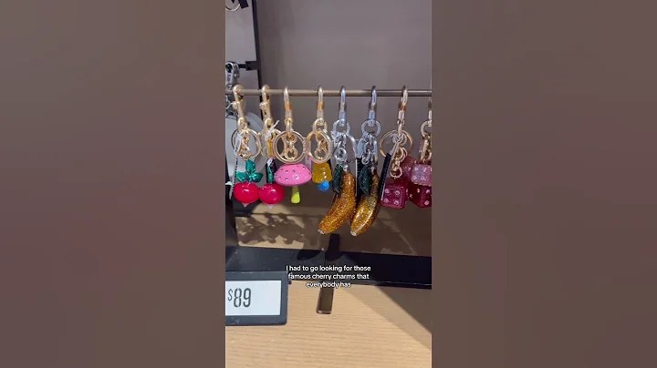 bag reveal at the end…it’s perfect 🥹✨🍓 #Shorts