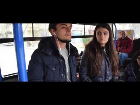 Video: Kəsilmiş etiketlə?