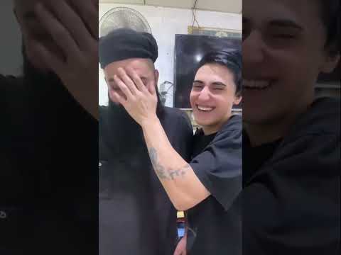 بعينه قزازه وبعينه قزازه دك ضحك