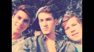 Elime Doğdu Gül Yüzün Ahh