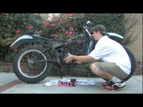 HOW TO ADJUST A CLUTCH ON A YAMAHA 175