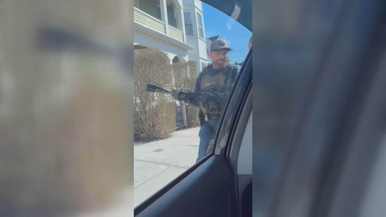 ICE agents smash car window to detain Guatemalan man living in ...