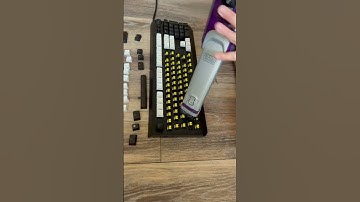 Don’t forget to clean your keyboard!#cleaningkeyboard #cleaning routine