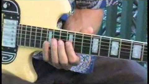 How to Play the D Major Symmetric Diminished Scale on Guitar