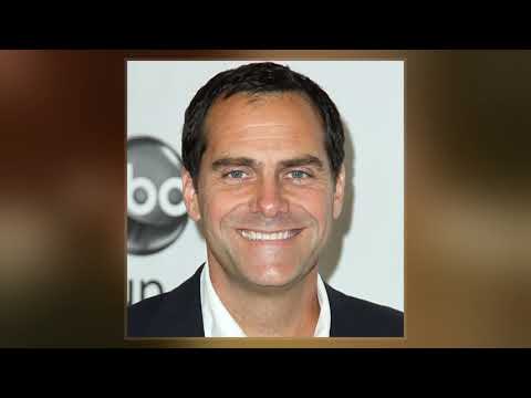 Wideo: Andy Buckley Net Worth