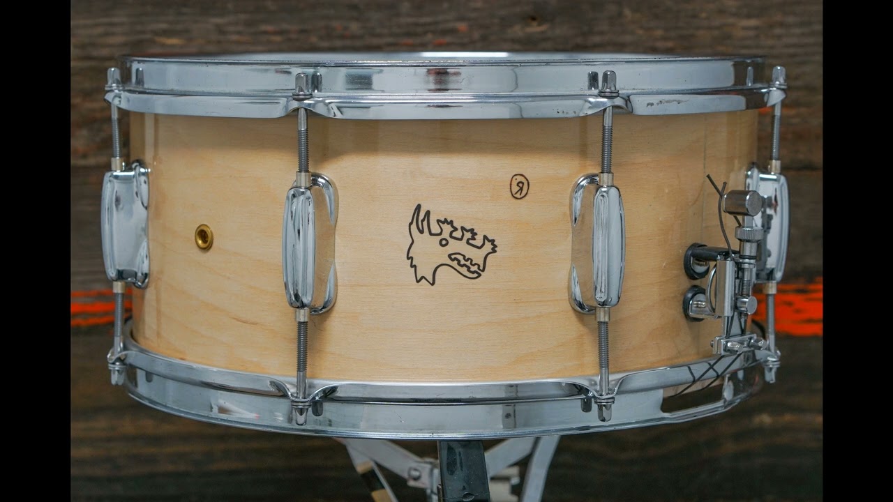 皮膚 クラウディア・ベンティーン maxresdefault.jpg