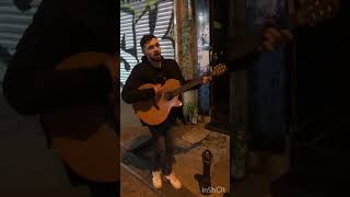 شاب يغني أغنية تركية مشهورة ?في إحدى شوارع تركيا ️??