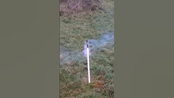 First flight test - 4oz Black powder core burner rocket