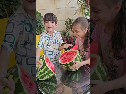 بتحبوا البطيخ الاحمر ولا الاصفر