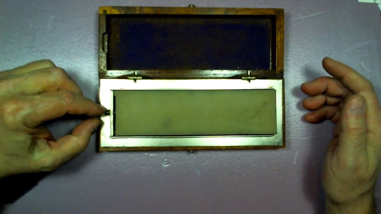 NORTON ANTIQUE 3 SHARPENING STONES IN OAK BOX inspired by Cutlery Lover