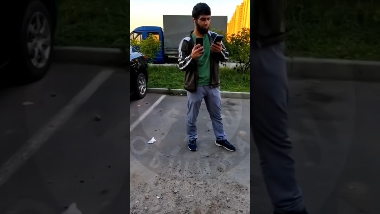 Боец MMA избил прохожего за замечание! 